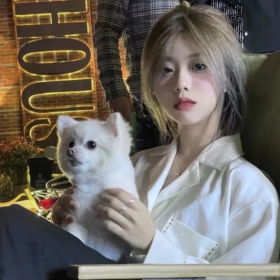 微信超酷冷酷高冷女生头像 10张合集