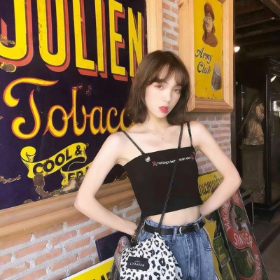 15张高清高冷性感女生头像合集