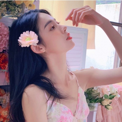 19张真人女生好看头像合集｜小脸头像网更新