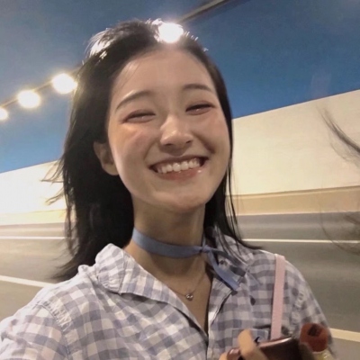 女生高清好看头像合集（20张）