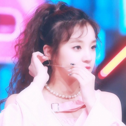 宋雨琦可爱高清头像合集 28张明星头像素材