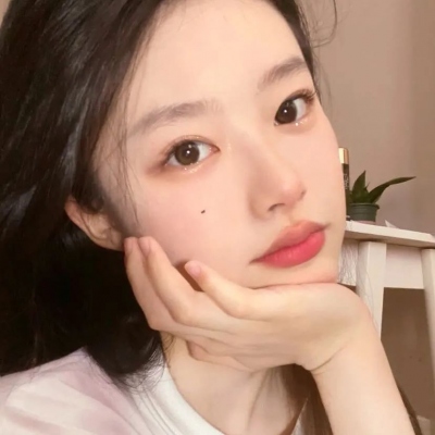 超有个性的小众女生微信头像来啦，共20张