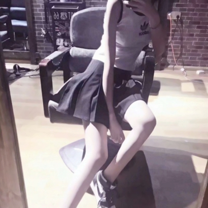 小污女头像合集！36张带仙女感又带痞气的高清女生头像