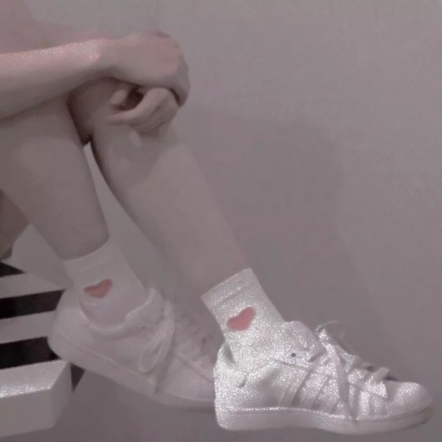 15张高清少女心部位女头 氛围感拉满的女生头像合集