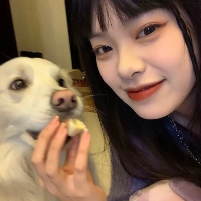 女生干净精致微信头像 共20张可挑选