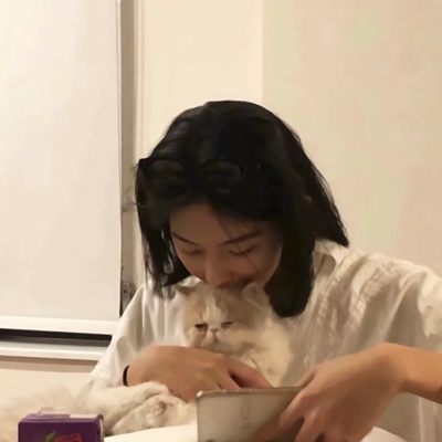 14张高清可爱傻白甜女生QQ头像合集