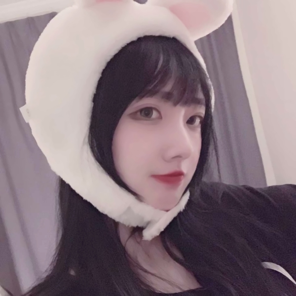 32张好看的现实长发御姐头像 适合玩网用的优质女生头像