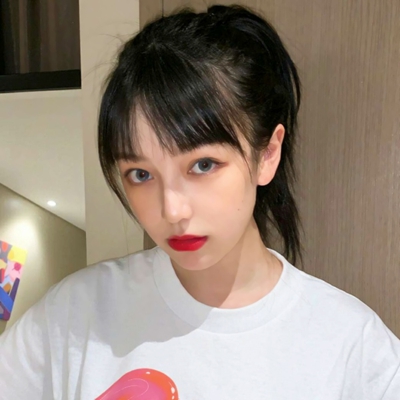 30张高清真人女生优质QQ头像 颜值在线超适配