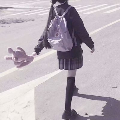 24张高清软妹部位女头 可爱真人优质头像合集