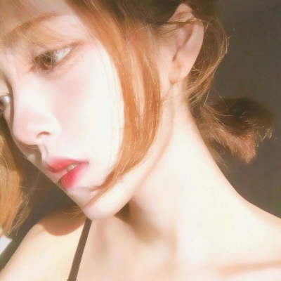 35张4K超清女生头像合集