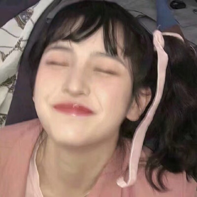 超有少女感的真人女生头像合集 共17张