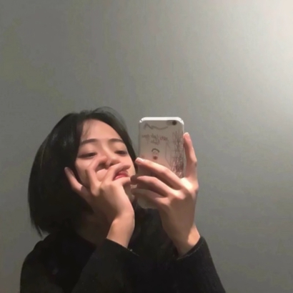 超酷漂亮小姐姐高清真人头像合集 一共10张