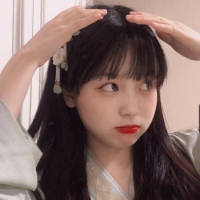 20张气质清新的女生微信头像，快存起来用