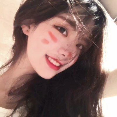 27张治愈感拉满！阳光大笑的女生高清头像合集