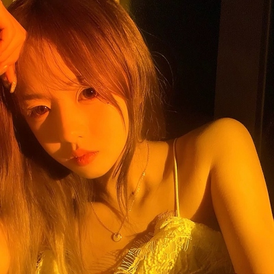 19张高级感女生头像合集 氛围感拉满