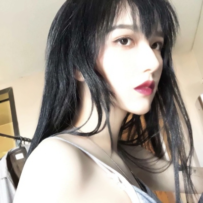 高冷御姐风女生头像 喜欢御姐路线的看过来（共14张）