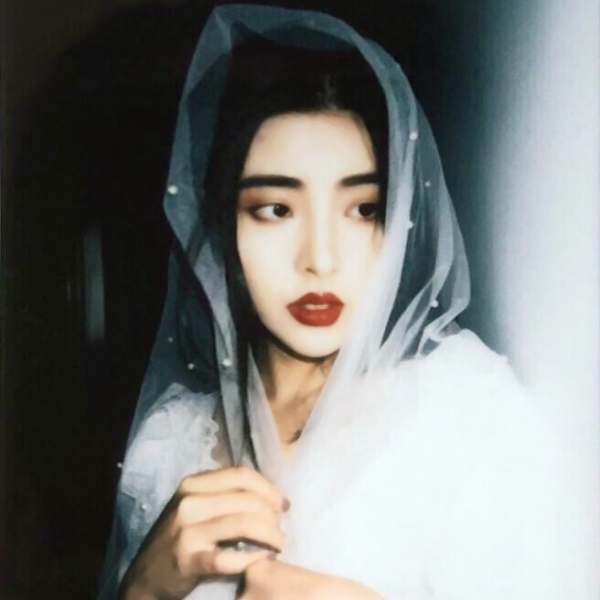 30张高清气质款微信头像 优雅有品位的女生头像合集