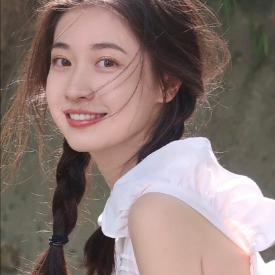 17张高清高颜值真人女生头像合集来啦