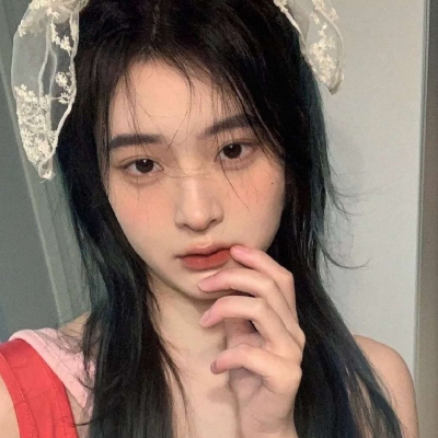 热门女生网红头像合集 14张高清漂亮图