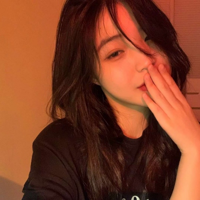 微信高级冷淡风ins女生头像 10张合集