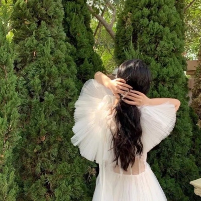 最新款真人高清QQ女生头像合集 共11张