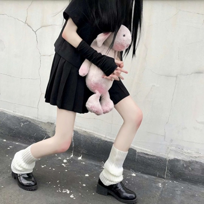 24张高清好看的JK制服女生头像合集