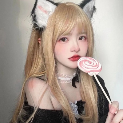 超火高颜值女生正脸头像 14张合集