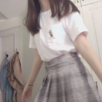 女生部位干净高清头像合集 36张精选