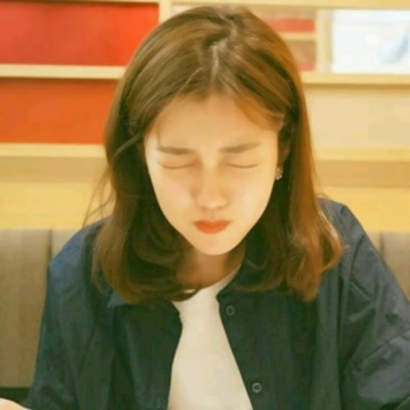 36张超有气质的女生微信头像合集