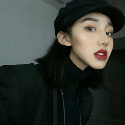 15张高清霸气女生头像网图 时尚网红款女生头像大图