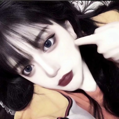 20张超酷个性原宿风QQ女生头像，高清图直接存