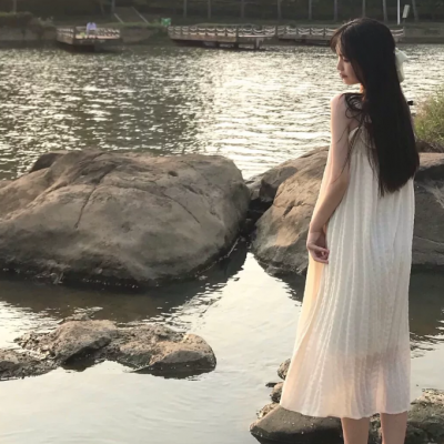 20张真人女生青春网图头像合集