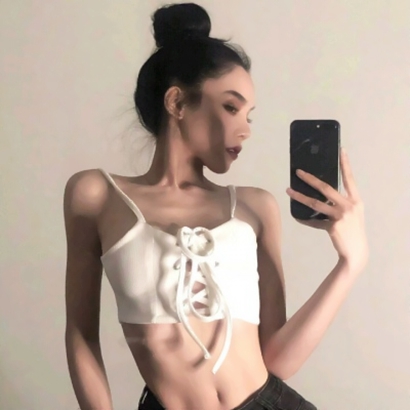 27张高清气质款高冷女生QQ头像 自带神秘氛围感