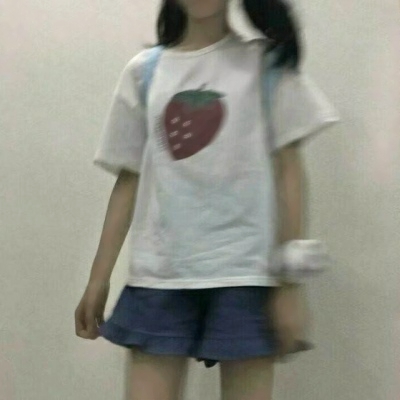 18张高清不露脸！女生下半身部位个性网图头像合集