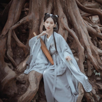古风唯美意境真人女头像 21张高清古风真人女生头像合集