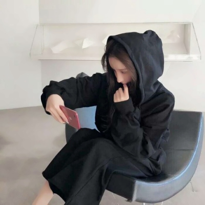 16张高清有气质戴帽女生头像 唯美氛围感拉满