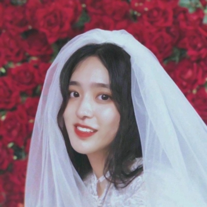 36张超有气质的女生微信头像合集