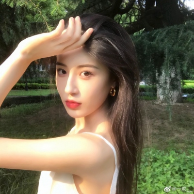 新版女生微信头像合集 36张高清干净又唯美