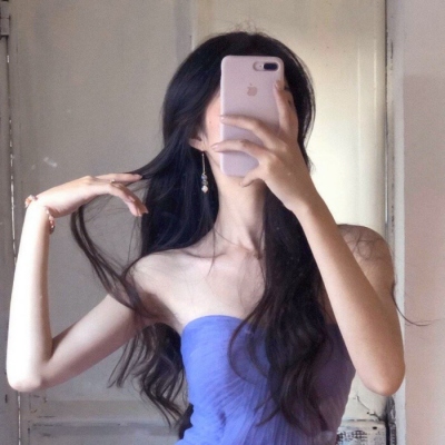 最新超仙真人女生头像 共6张高清图