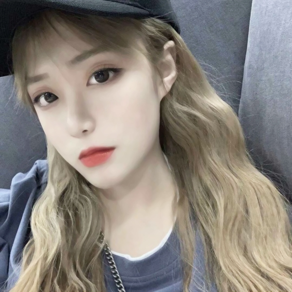 30张高清霸气御姐女生头像 自带女王气质的头像合集