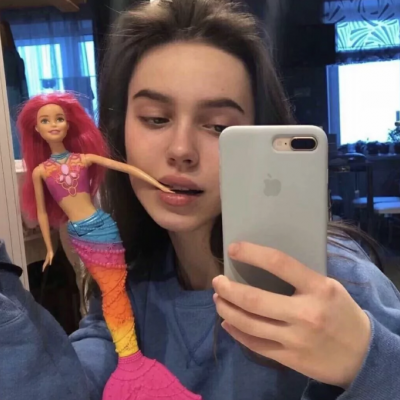 10张超酷超潮的欧美女生优质头像 直接抱走