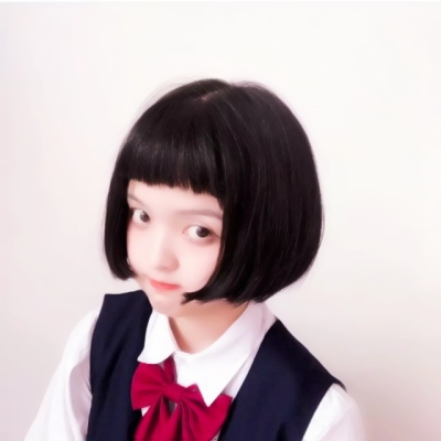 16张干净清爽的短发个性女生头像合集