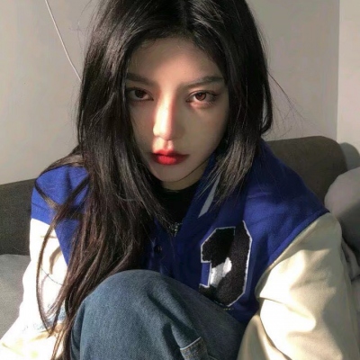 20张超好看的女生人物头像合集