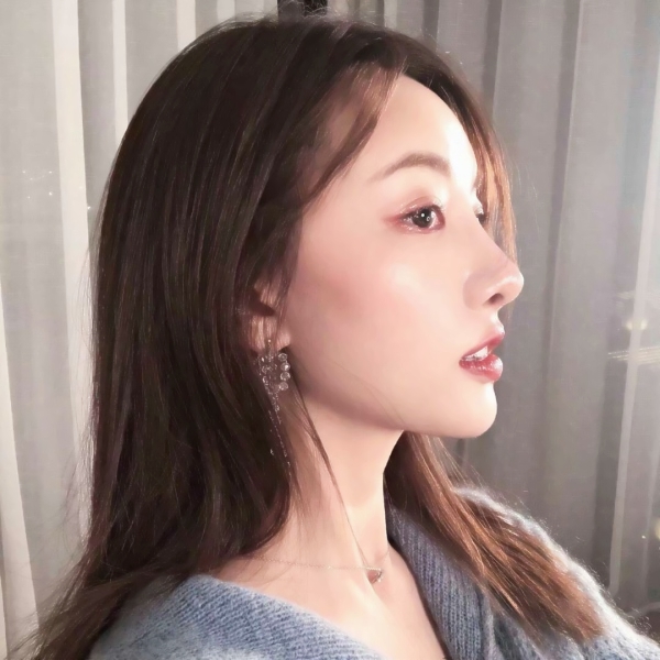 30张高清霸气御姐女生头像 自带女王气质的头像合集