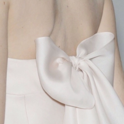 28张高清白色系女生部位头像合集