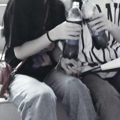 22张高清部位闺蜜头像 一对两张好看网图合集