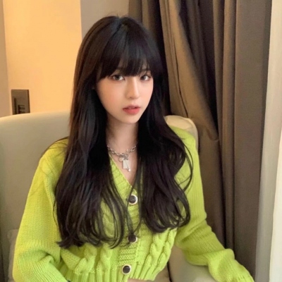 ins风温柔女生头像合集来了！10张氛围感拉满的漂亮头像