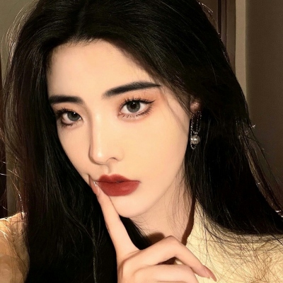 清纯高颜值女生头像合集 共12张