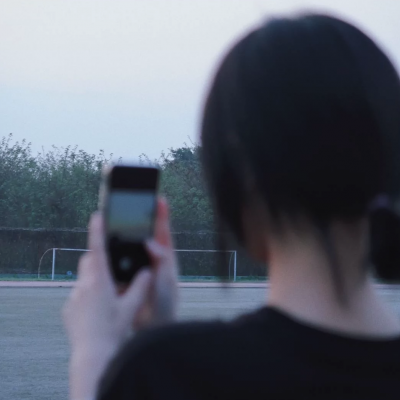 11张氛围感拉满的真人小姐姐网图头像 超好看女生头像来啦