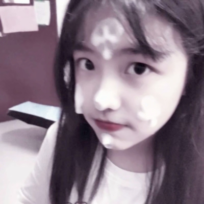 22张超潮女生头像合集 高清时尚又好看